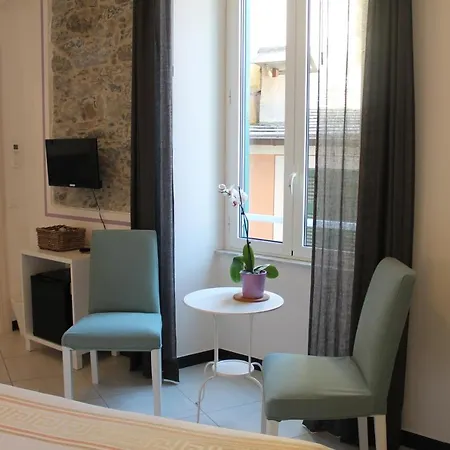 Marianna Quiet Guest house